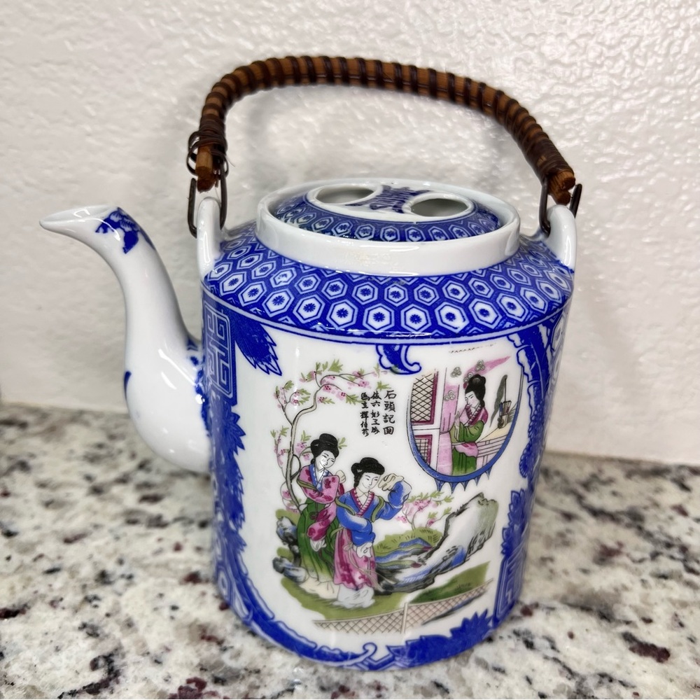 Vintage Teapot Jug Oriental‎ Japan Porcelain Multicolor Floral Geisha Bamboo